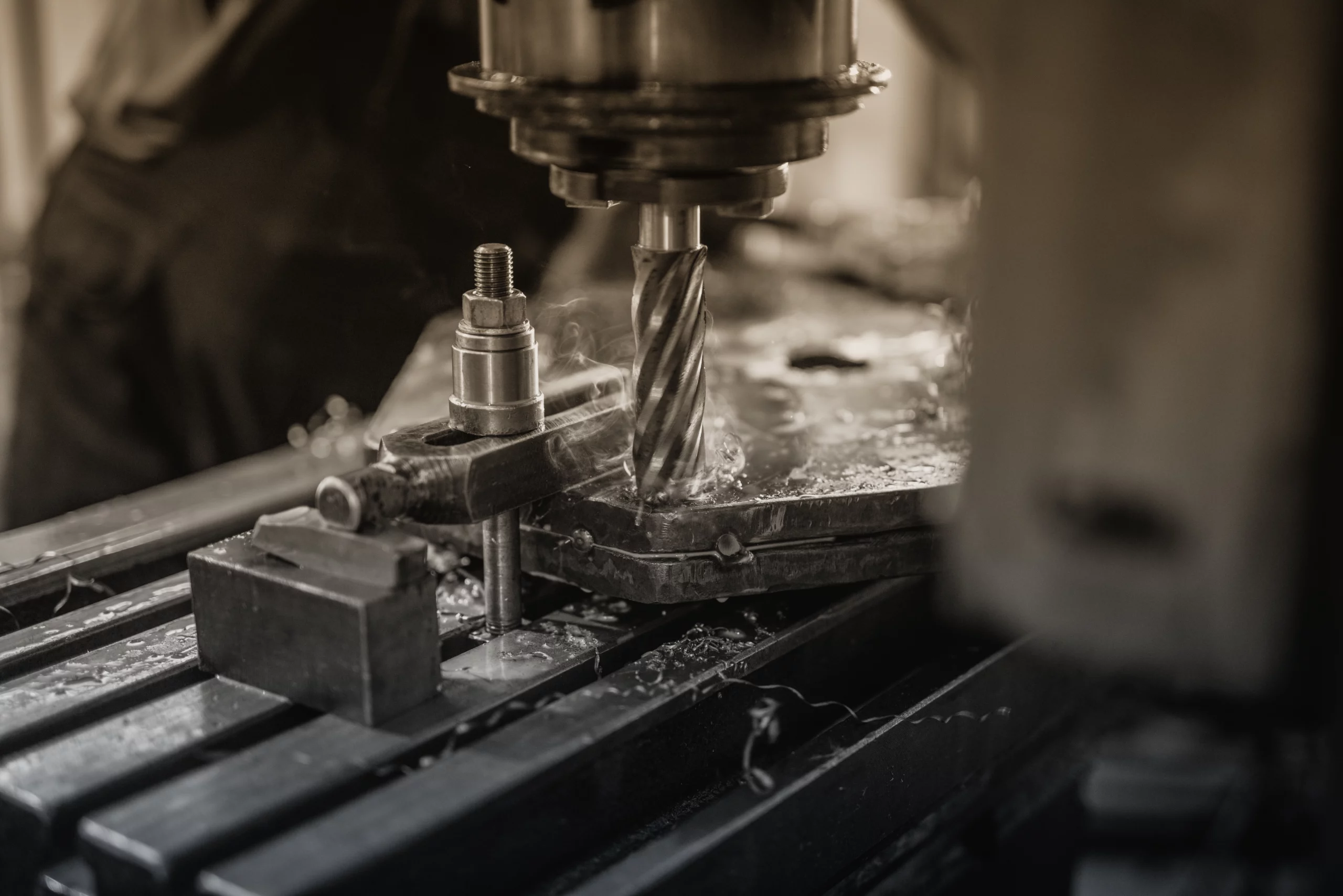 How to Fuel Success with Electronica Finance’s CNC Machine Loans   