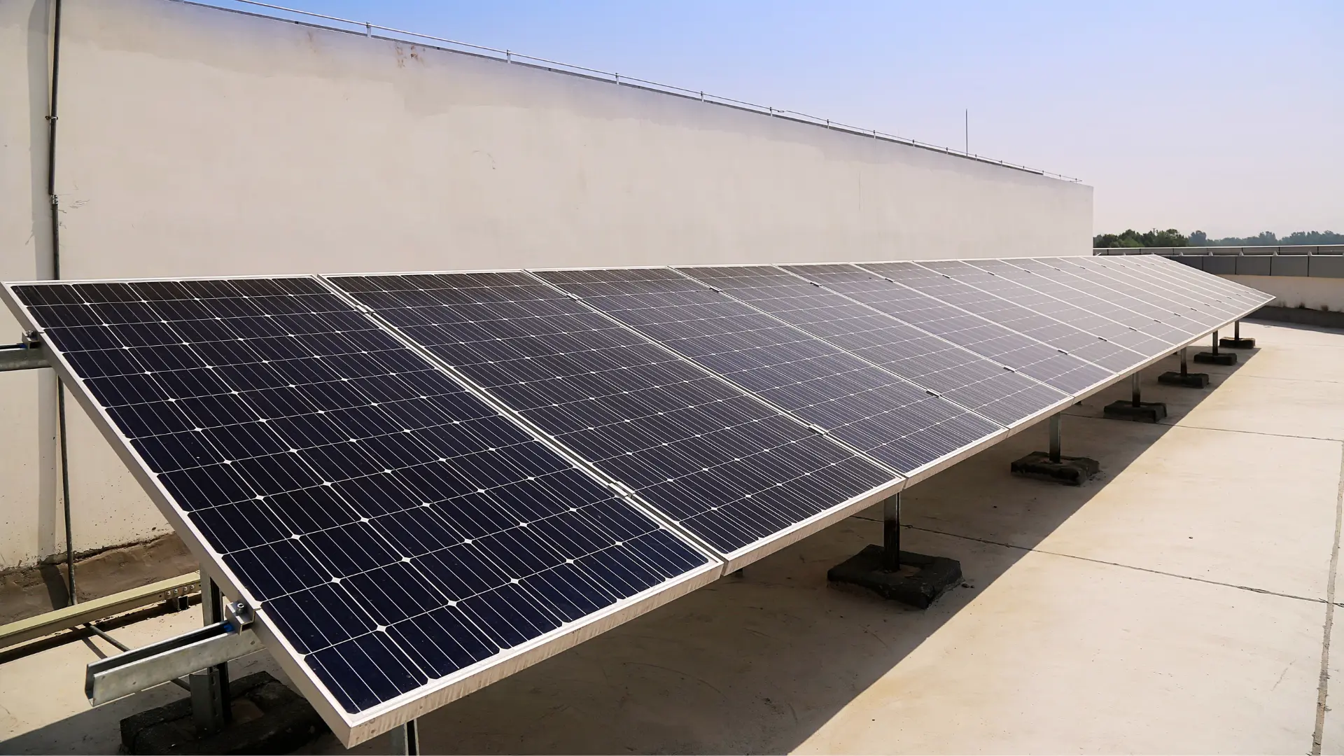 Smart Ways to Maximise Solar Panel Efficiency