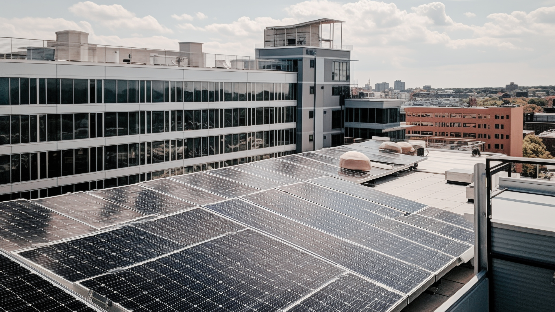 Top 5 Benefits of Solar: Rooftop Solar Installation Made Easy with a Solar Loan  